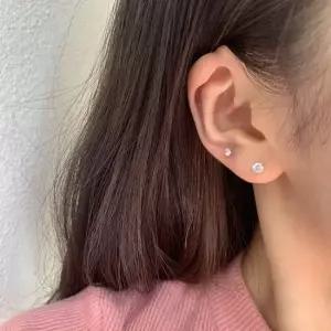 BS 기본 큐빅 귀걸이 스크류 고정 방식 단일 큐빅 피어싱 미니장식 단일큐빅 큐빅디테일