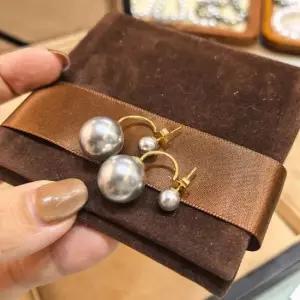BS 더블 진주 귀걸이 투웨이 구조 포인트 드롭형 이어링 볼드롭귀걸이 더블진주귀걸이