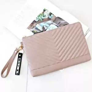 브이 디자인 클러치백 공용 라인 퀼딩 남여 미니 미니가방 미니핸드백 남자클러치백