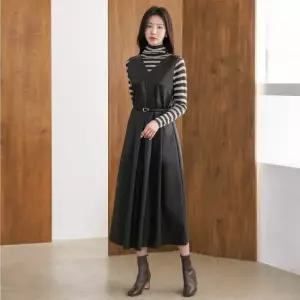 V넥 레더 핀턱 플레어 롱 원피스  꽈배기 벨트