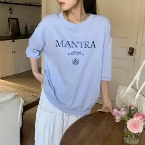 [하프클럽/다잇템]여자 U넥 콘트라스트 만트라 크로쉐 맨투맨