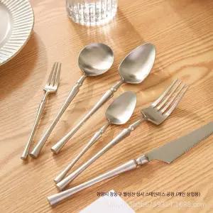 커트러리 부가티 굴삭기 30종 포크6개 3종 2컬러 챠콜 포크레인 블랙 칼세트 홈카페분위기 1인세트 실버
