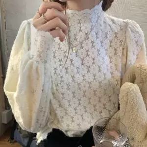 여성 러블리 이너티 반목티 레이어드 레이스 블라우스   망사 티셔츠 러플넥 벌룬