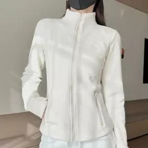 비욘드라이프 여성 슬림핏 폴라 플리스 자켓 1005814