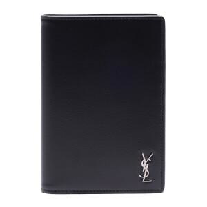 [AK플라자] [생로랑] 22SS 남성 모노그램 은장로고 여권지갑 (607659_1JB0E_1000_