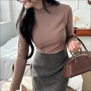 여자 슬림핏 티셔츠 폴라티 반목 긴팔 겨울 이너 U넥