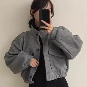 [이지커머스]3컬러 여성 모던 베이직 무지 포켓 크롭 자켓 숏코트 여성코트 여성숏코트 코트 크롭코트