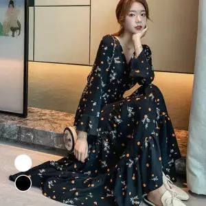 [이지커머스]간절기 여성스런 롱치마 쉬폰 샤랄라 꽃무늬 롱원피스 여성치마 니트원피스 플레어원피스 플라