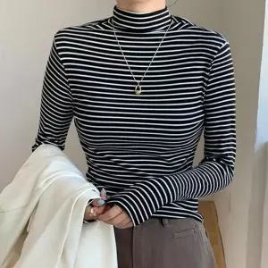 여자 반폴라 티셔츠 스트라이프 이너 줄무늬 목티