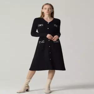 [(OZOC)] 벨트 플레어 골지 니트 원피스 (택가격 128000원)