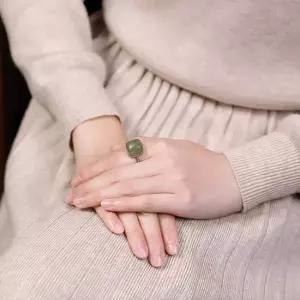 옥 원석 반지 여자 은925 엄지 착용