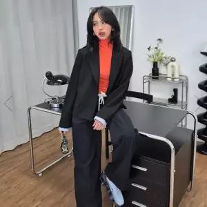 [LAP] 랩 소매 배색 크랍 자켓 출근룩 (AS1WJ260)