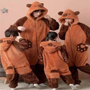카피바라 극세사 겨울잠옷 가족 커플 파티 파자마 홈파티 수면 잠옷 홈웨어 동물