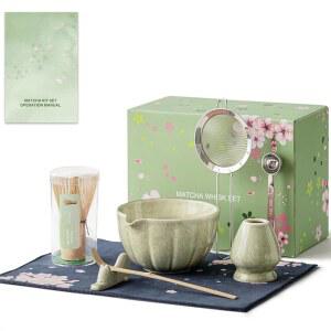 8개의 말차 거품기 세트 - HTRCXB 세트(세라믹 볼, 대나무 & 홀더, 스쿱, 체, 계량 스푼, 스쿱 휴식 및 티 타월, 초보자 차 애호가를 위한 완벽한 선물 키트 포함)
