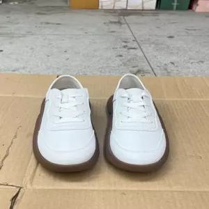 여성 무중력 슈즈 화이트 신발 캐주얼 두꺼운 밑창 3.5cm 미끄럼방지 판매