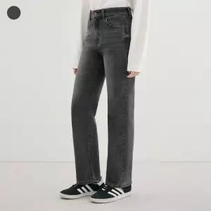 국내정품 게스 여성 청바지 데님 팬츠 그레이 스트레이트 YP3D9140 소개팅코디 캠핑 게스여성 캐주얼팬츠