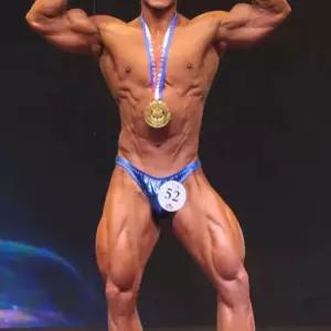 보디빌딩 경기복 스포츠 삼각 모델 트렁크 바디빌딩 용품