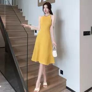 비욘드라이프J CJT 홀터넥 나시 원피스