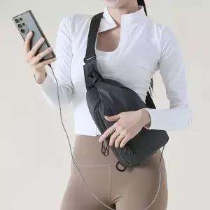 데일리 캐쥬얼 슬링백 멀티 크로스백 USB충전