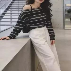 루타꽁몰 투피스 여성용 독특하고 스타일링 청바지 스트라이프 정장세트 상의 일자핏 예쁜 봄철 HO1