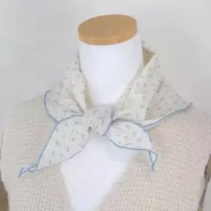 [애슬릿] 삼각 스카프 앵두 반다나 미니 쁘띠 봄 머플러 두건