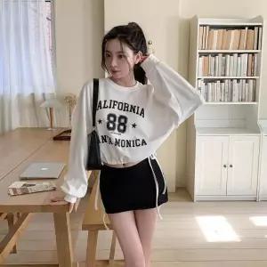 [아트박스]/옷자락 여자 간절기 면혼방 크롭 맨투맨