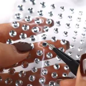 귀안뚫는 큐빅 피어싱 귀꾸 스티커