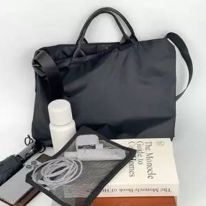 남성용 경량 슬링백 직장인 출퇴근 여행용 토트 크로스백