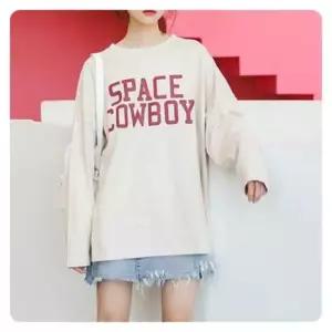 [의류] 라운드넥 루즈픽 여성 레터링 맨투맨 가오리핏 박스티