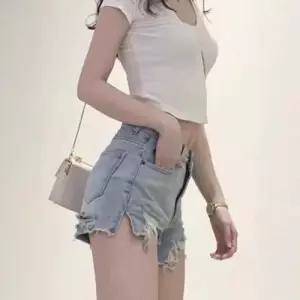 바지 데님 여성용 빈티지 A라인 핫팬츠 청반바지 현아 청바지 하이웨스트 반바지 슬림핏 와이드 퍼 BE1