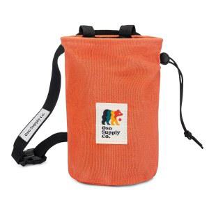 오소 서플라이 - 암벽 등반용 왁스 캔버스 초크 백, 벨트가 달린 볼더링 초크 버킷, 방수, 지퍼 포켓 - 완벽한 암벽 등반 장비, 실내/외 장비