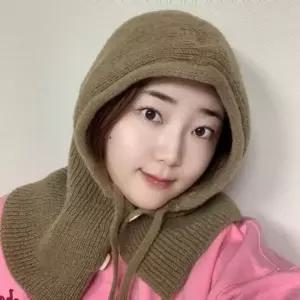 골지 니트 후드 목도리 털모자 스트링 워머 화이트데이선물 여자친구선물 곰돌이모자