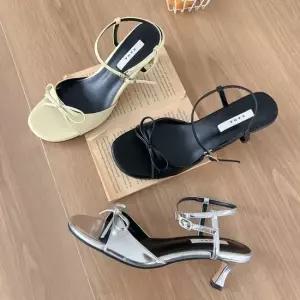 미들힐 포인트 리본 가죽 토오픈 슬링백 샌들 슬링백샌들 여름샌들 여성샌들