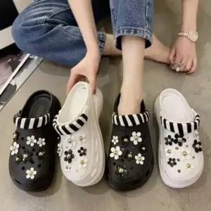 플라워파츠 통굽 편한 슬리퍼 샌들 230-250 여성캐주얼화 사무실슬리퍼 발편한슬리퍼