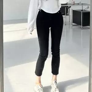 여자 탄탄코튼 8부 컷팅 스키니 반하이 바지_3