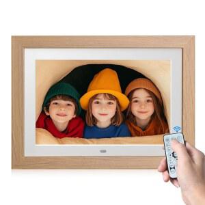 리모컨이 있는 10.1인치 디지털 액자, 1280 * 800 IPS 풀 뷰 울트라 클리어 화면, 탈착식 나무 프레임, 동영상 사진 공유 소원 자동 회전 슬라이드쇼 비와이파이