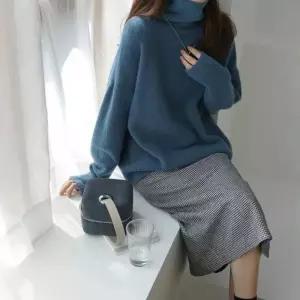 여성 터틀넥 루즈핏 긴팔 목폴라 니트티