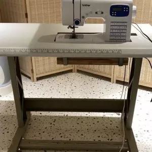 미싱 테이블 재봉틀 옷 HD6805C 봉제대 상판 다리 네추럴 탁자