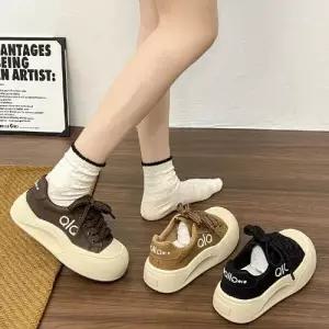 가을 캐주얼 여성용 MN 하이탑 리얼가죽 통굽 키높이 플랫슈즈 라이트슈즈 OOTD3