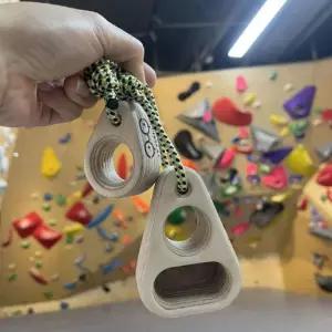 클라이밍행보드 훈련 암벽 홀드 등반 그립 행보드 손잡이 실내 장비 볼더링