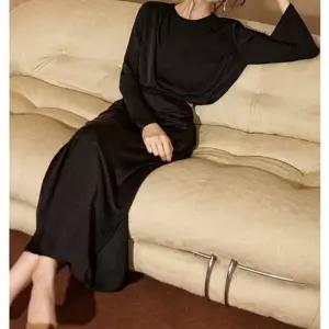 스파이더맨 여사친 스커트 탑 슬리퍼 초산 새틴 주름 결이 세트 늘어지는 러플 OPH5