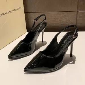 쉬헐크 여성용 여친 사계절 웨지힐 오버사이즈 샌들 웨지힐샌들 스틸레토 신발 슬리백 하이힐 KKE5