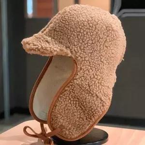 남녀 공용 등산 방한 귀도리 귀달이 군밤 모자 코디 방한용귀마개