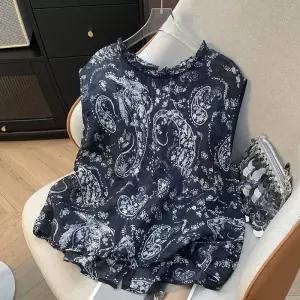 스파이더맨 빈티지 여친 마 슬림핏 뒷단추 톱 민소매 블라우스 프린트 OPH1