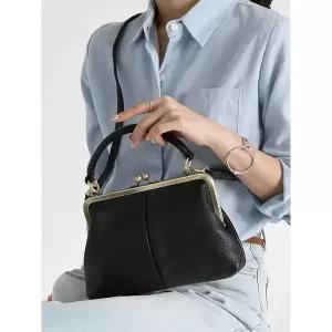 [하프클럽/카멜브라운]클래식 프레임 미니 토트백