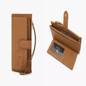 헤지스핸드백 HIHO6E253W2 브라운 가죽 엠보 퍼피 스트랩 장지갑