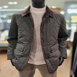 [바쏘옴므] 25년 카키 퀼팅 헌팅재킷 간절기 점퍼