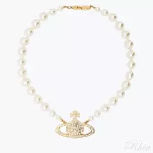 [비비안웨스트우드] 원 로우 펄 바스 릴리프 초커 목걸이 골드 139666816