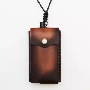 가죽 맥스 발라리안 핸드메이드 목걸이 프로 케이스