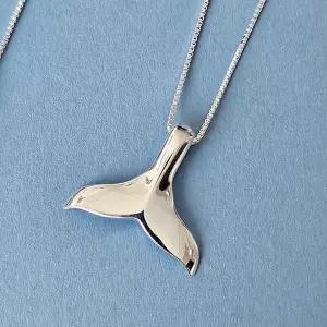 이스테리 925실버 행운의 돌고래 고래꼬리 원석 순은목걸이